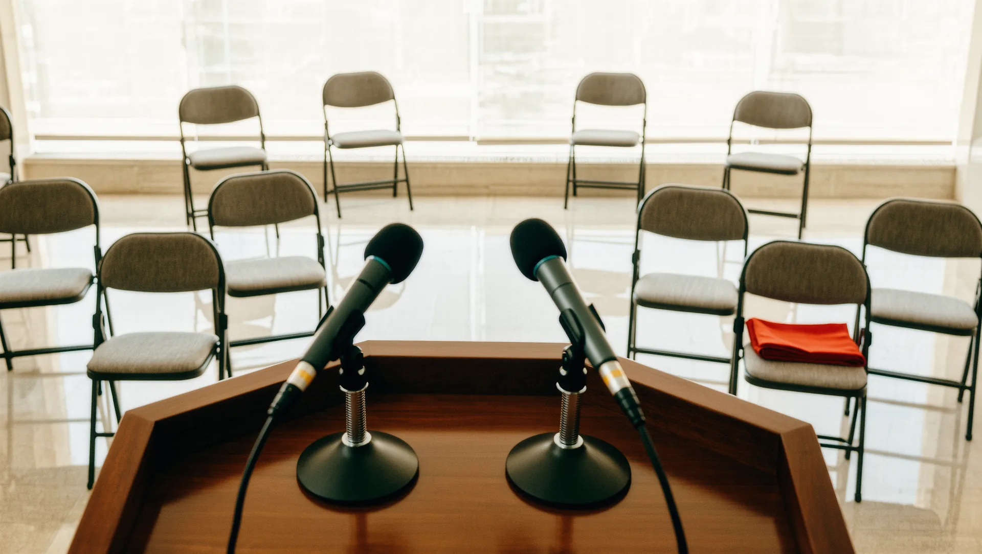Finding company stories worth telling